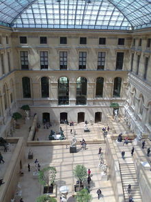 星空体育官方平台-特色足球文化在国际博物馆展览中展出，推动文化交流与传播，足球特色示范园