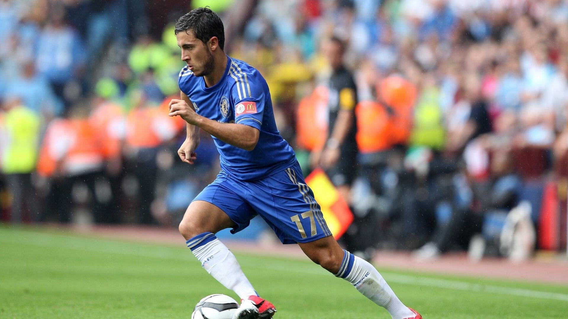 伦敦马拉松赛今日鸣枪,选手们奋力冲刺,伦敦马拉松比赛